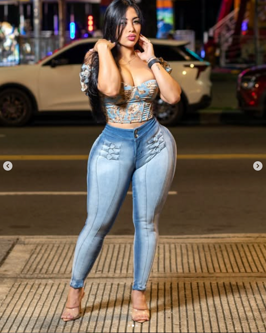 Lipojeans 22