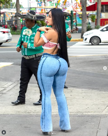 Lipojeans 15