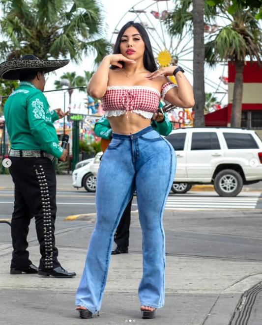 Lipojeans 15